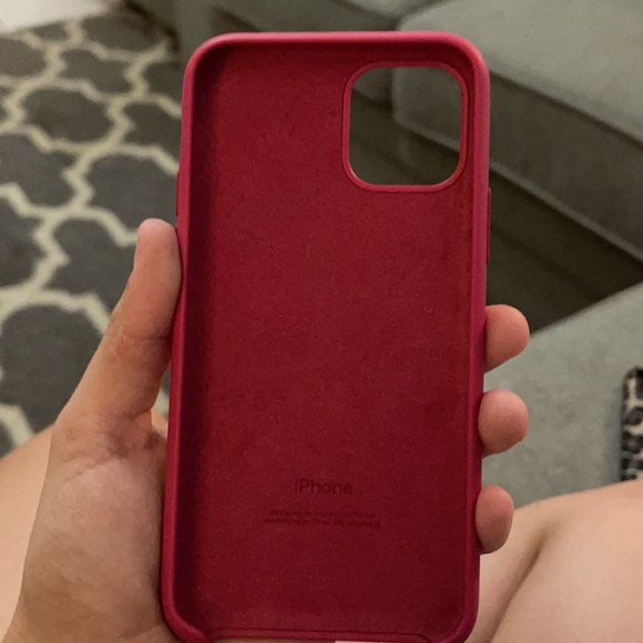 Selling iPhone 11 Pro case - Picture 2 of 2